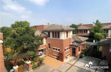 4br villa for rent WISS international school Qingpu